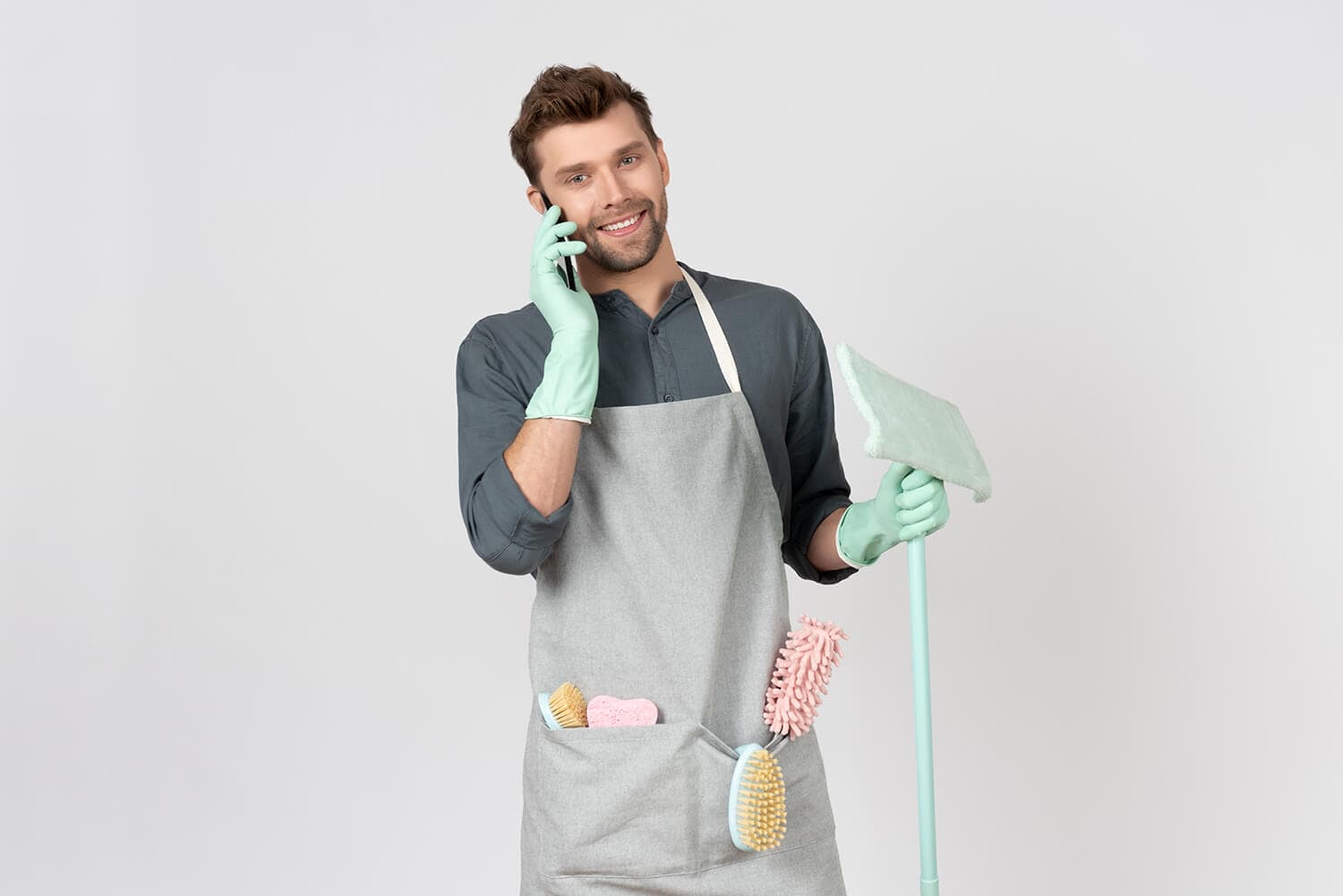 Schoonmaakprofessional aan het werk